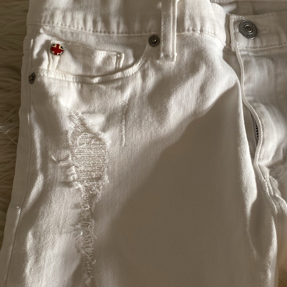 Hudson Nico Mid-rise Super Skinny Jeans. White. Distressed. Size 30 - Picture 8 of 11